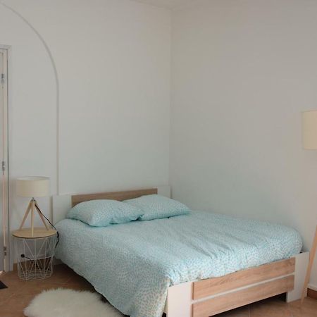 Joli Studio Plein Centre De Milly La Foret المظهر الخارجي الصورة