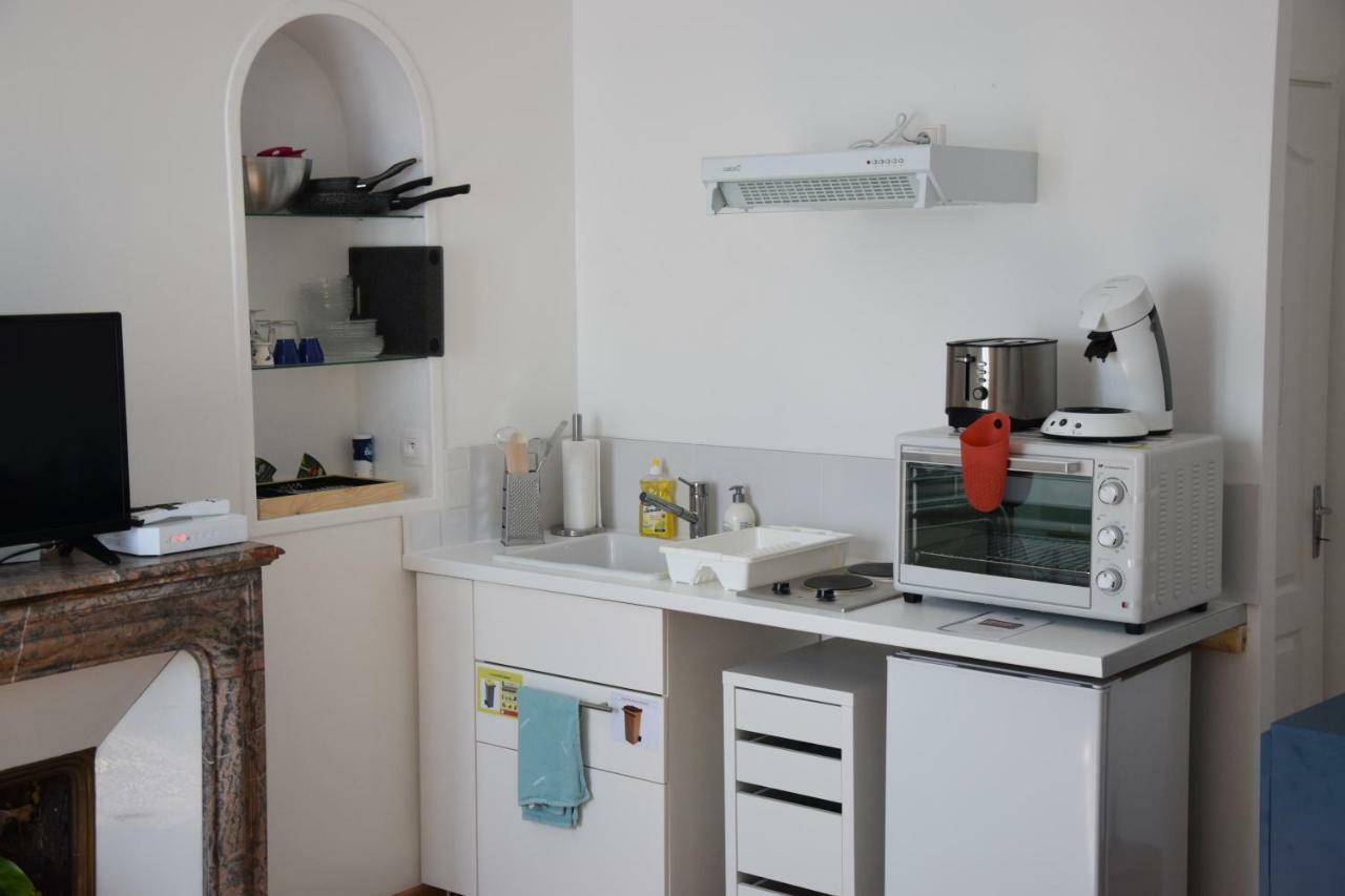 Joli Studio Plein Centre De Milly La Foret المظهر الخارجي الصورة